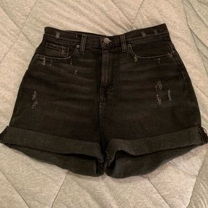BDG High Waisted Mom Short